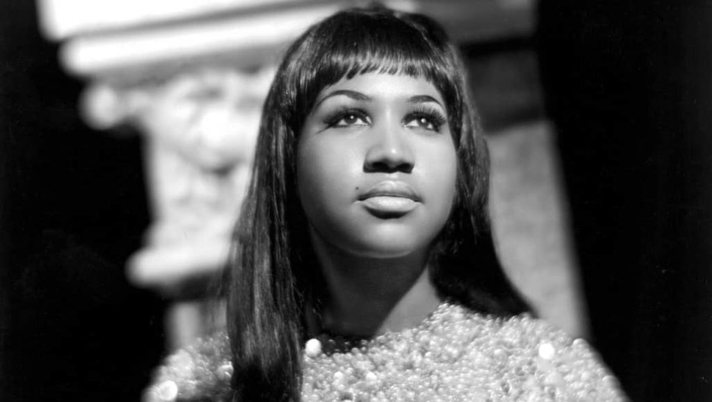 Top 10 Most Iconic Female Singer Voices